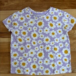 Cat & Jack Lavender Tee with White Daisy and Yellow Centers 6-7